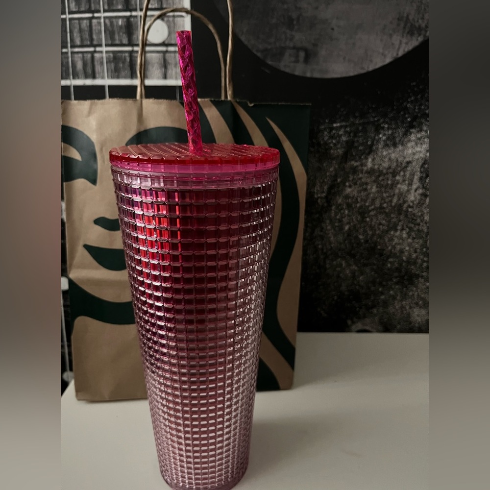 NWT Starbucks Cup - Picture 4 of 5